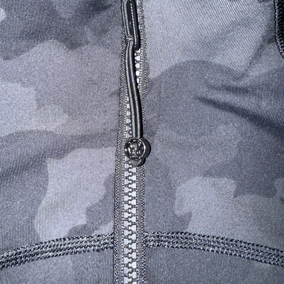 Lululemon Define Jacket Luon Size 16 - Picture 2 of 4